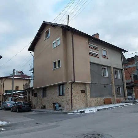 за гости валеьови 게스트하우스 3*