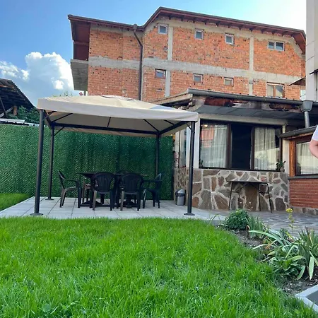 за гости валеьови 3* Banszko