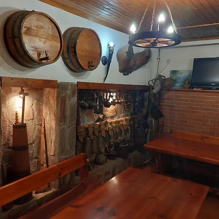 Konukevi за гости валеьови 3*