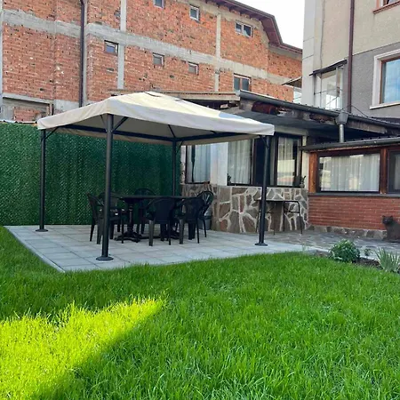 за гости валеьови 3* Bansko